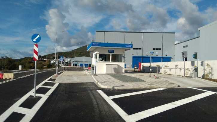 Σκουπίδια από την Κέρκυρα και στα Γιάννενα