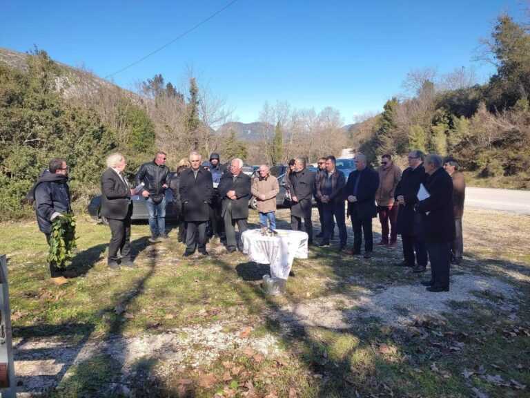 Ετήσιο ΜΝΗΜΟΣΥΝΟ υπέρ αναπαύσεως των ψυχών εκτελεσθέντων πατριωτών στο Μνημείο στο Τέρμα Κρυοπηγής Πρεβέζης