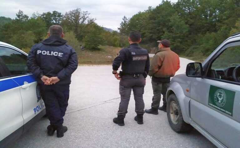 Συνελήφθησαν κυνηγοί σε Ηγουμενίτσα και Ροδαυγή Άρτας με παραποιημένα όπλα