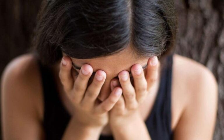 Ανώμαλος 82χρονος βίαζε ανήλικα κορίτσια: «Σε βλέπω και με ερεθίζεις πολύ…»