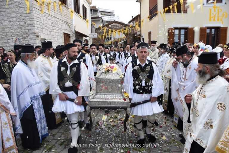 Με λαμπρότητα και φέτος η γιορτή της Πολιούχου Άρτας Αγίας Θεοδώρας (Βίντεο)