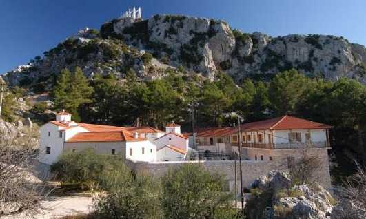 Την έγκριση της μελέτης επισκευών των ζημιών στην Ιερά Μονή Αγίου Δημητρίου Ζαλόγγου υπέγραψε η υπουργός Πολιτισμού Λίνα Μενδώνη.