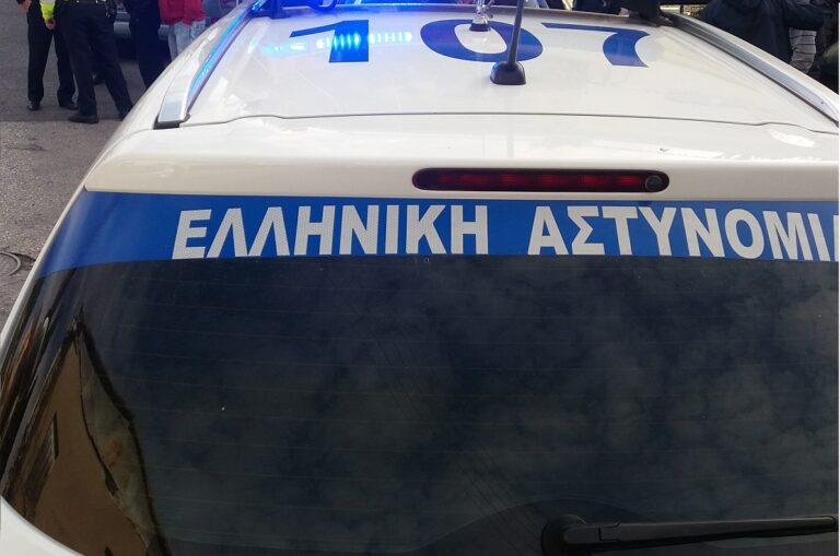 Προσποιήθηκε τον υπάλληλο τράπεζας σε κάτοικο της Άρτας και του έκλεψε 7.500 ευρώ