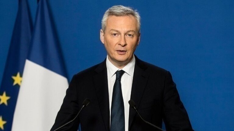 Η Γαλλία ζητεί από την Ευρώπη να χτίσει την «ανεξαρτησία της» έναντι των ΗΠΑ