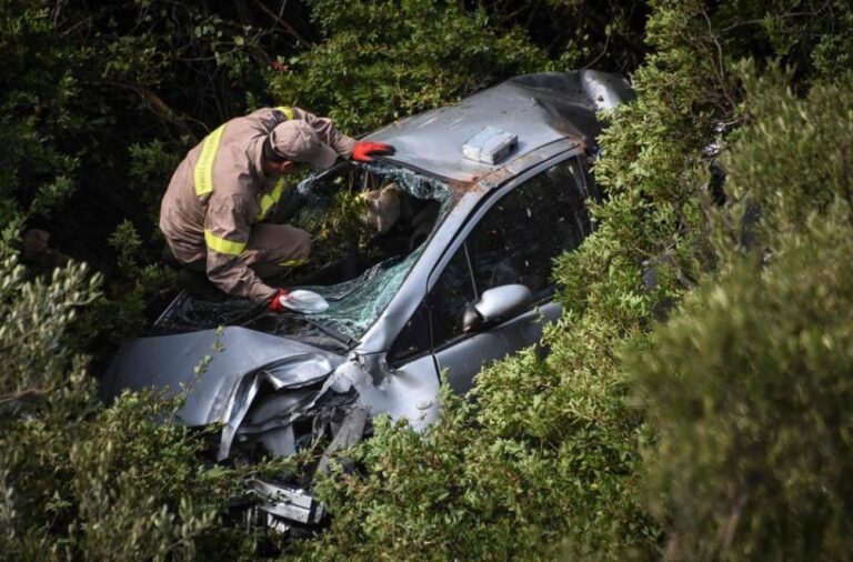Τραγικό θάνατο βρήκε ηλικιωμένος οδηγός αυτοκινήτου – Επεσε σε γκρεμό 70 μέτρων