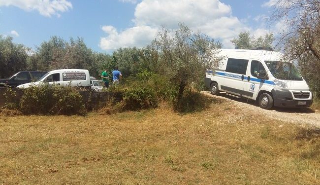 Άντρας βρέθηκε μαχαιρωμένος σε χωράφι – Οι Αρχές εκτιμούν πως πρόκειται για εγκληματική ενέργεια