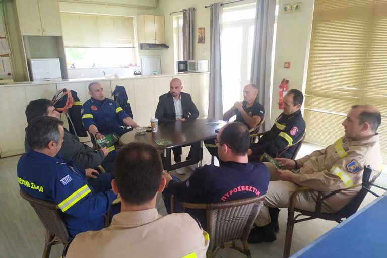 Την Πυροσβεστική Υπηρεσία Πρέβεζας επισκέφθηκε ο Παύλος Φραγκούλης