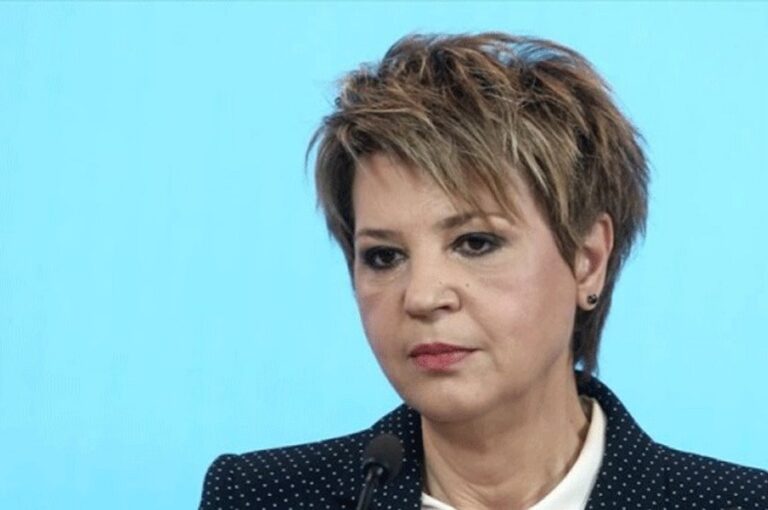 Όλγα Γεροβασίλη: H απελπισμένη ΝΔ από τις παροχές της πιάνεται