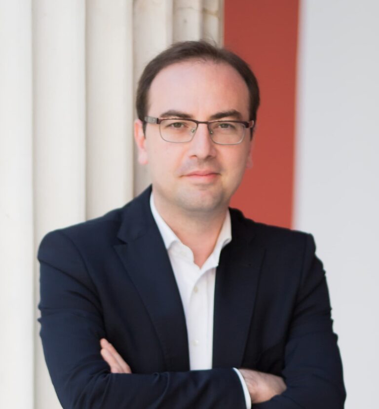 Βασίλης Τσίρκας: Στις 21 Μάη αφήνουμε πίσω την Ελλάδα που μας πληγώνει