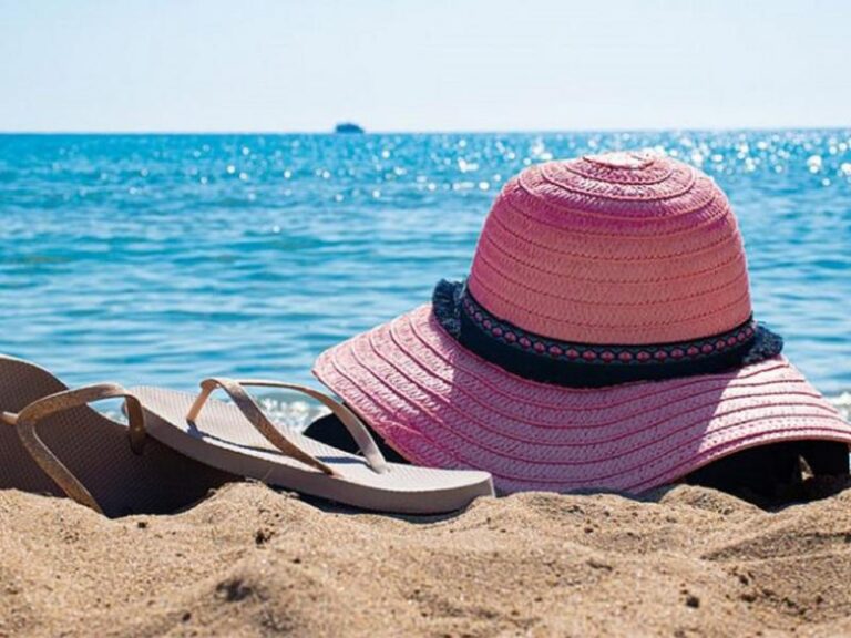 Άνοιξε η πλατφόρμα για τις αιτήσεις του Κοινωνικού Τουρισμού – Βήμα βήμα η διαδικασία