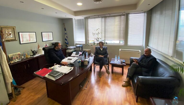 Επίσκεψη Όλγας Γεροβασίλη στον Αγροτικό Πτηνοτροφικό Συνεταιρισμό Άρτας