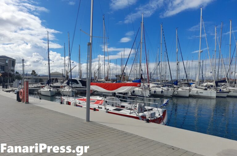 Πρέβεζα: Τουρίστες είδαν ξαφνικά σκάφος να βυθίζεται στην προβλήτα