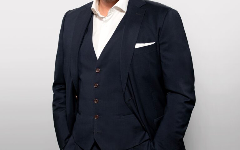 Αυτός είναι ο νέος Dragons