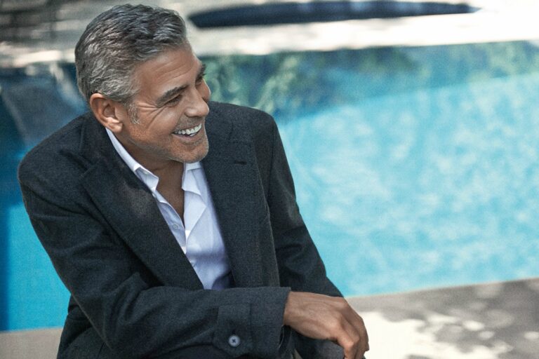 George Clooney: Χωρίς την Amal στη Μύκονο για διαφημιστικό event – Το βίντεο της άφιξης