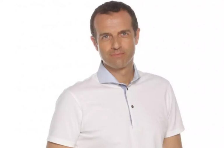 Άρης Καβατζίκης: «Όλα δείχνουν ότι συνεχίζουμε κανονικότατα»