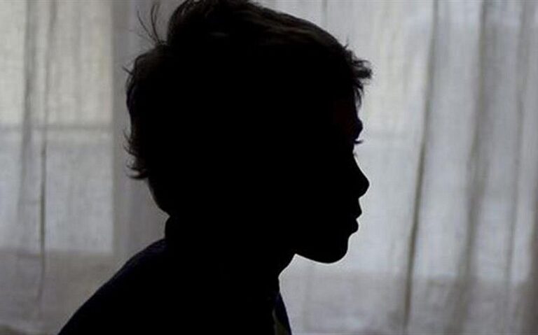 Στη φυλακή ο 50χρονος που νάρκωνε και βίαζε αγόρι κατ’ εξακολούθηση