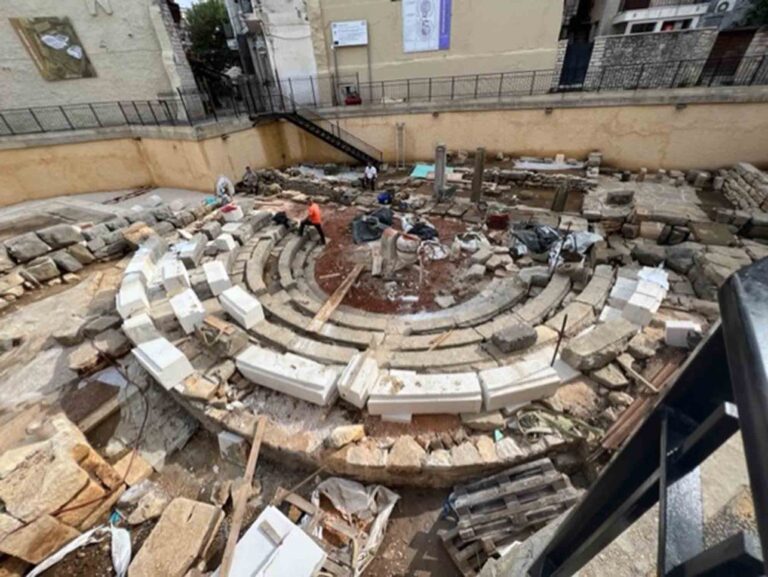 Παίρνει την τελική του μορφή το Μικρό Θέατρο Αμβρακίας
