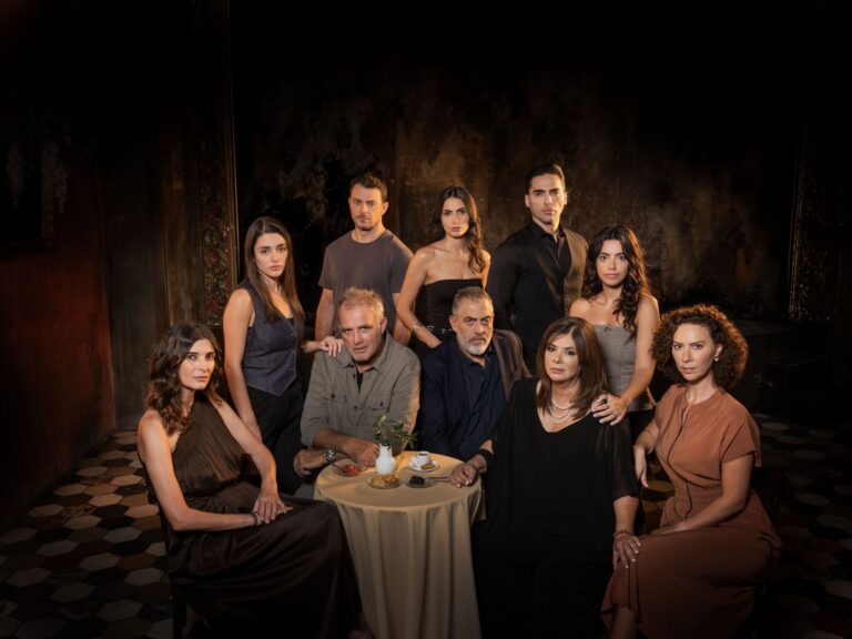 Η γη της ελιάς spoiler: Διαζύγιο βόμβα, ένας μεγάλος εκβιασμός και ένα μυστικό που έρχεται στο φως!