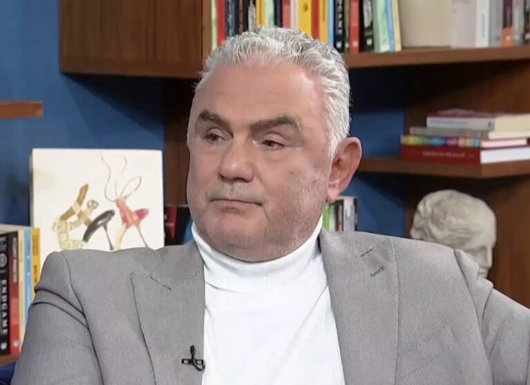 Χρήστος Σωτηρακόπουλος: «Η Σία Κοσιώνη ξεκίνησε δίπλα μου στα δελτία του Σαββατοκύριακου»