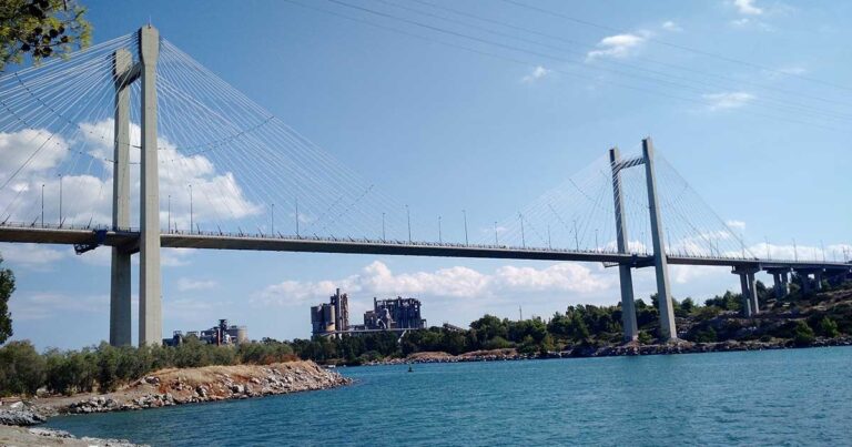 Τραγωδία στην Χαλκίδα! 29χρονος έβαλε τέλος στη ζωή του πέφτοντας από την Υψηλή Γέφυρα