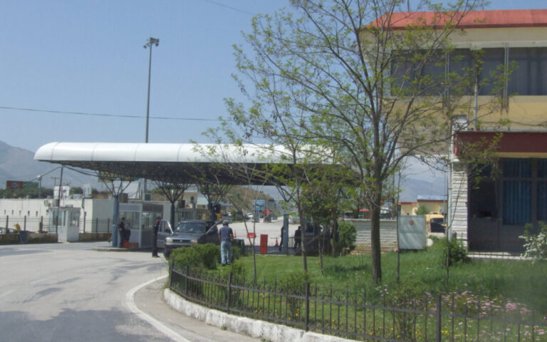 Συνελήφθη για πλαστογραφία στο συνοριακό σημείο ελέγχου Κακαβιάς