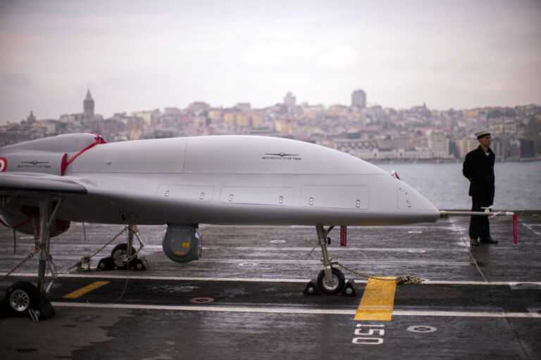 Το Κίεβο θα αγοράσει το τουρκικό μαχητικό ΚΑΑΝ – Θα λειτουργήσει και εργόστασιο τουρκικών drones στην Ουκρανία