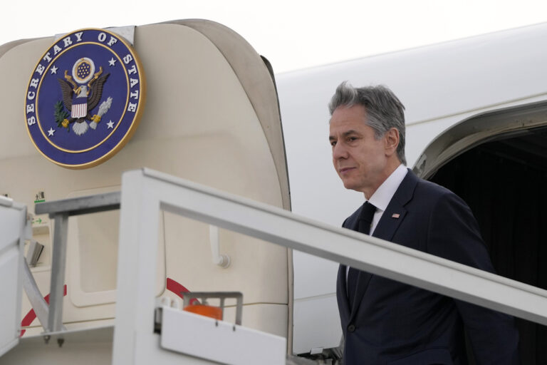 Στη Σαουδική Αραβία ο Μπλίνκεν – Η πέμπτη περιοδεία του στη Μέση Ανατολή