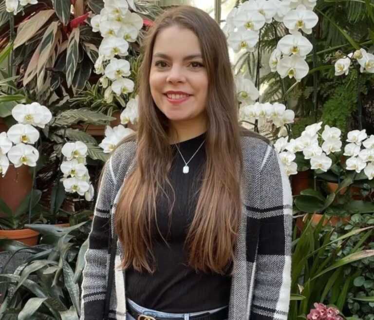 25χρονη δασκάλα κινδυνεύει με 50 χρόνια φυλακή επειδή έκανε τέσσερις φορές σεξ με 14χρονο – Το DNA της βρέθηκε στα σεντόνια του μαθητή