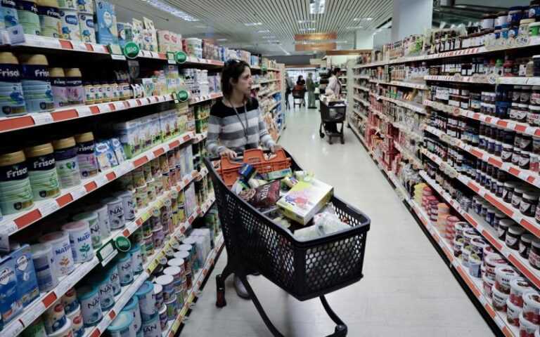 Στα 11,8 δισ. ευρώ, αυξημένος κατά 1,077 δισ. ευρώ ή +10%, έκλεισε ο τζίρος των σούπερ μάρκετ το 2023