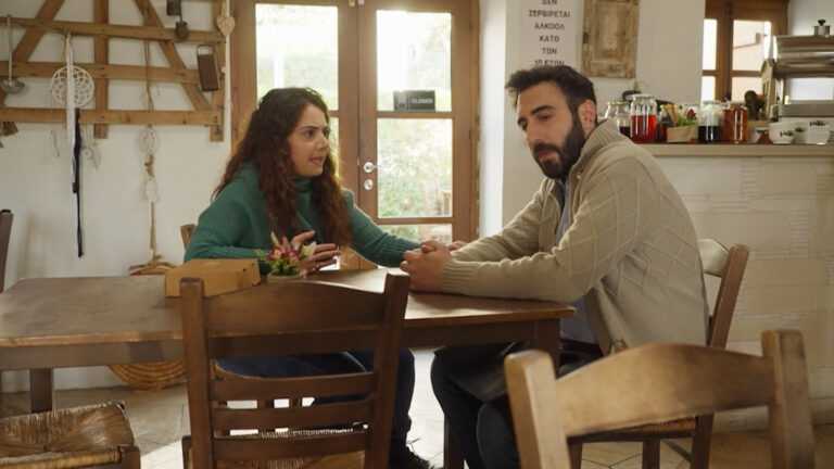 Η γη της ελιάς επεισόδια 100 -103: Ο Πότης στην ψυχολόγο, η Αμαλία στην «μπούκα» και η κακότροπη Θεοδώρα