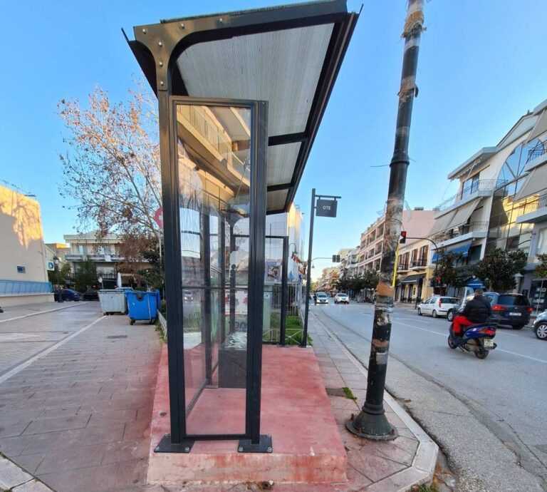 Ακατάλληλες για ΑμΕΑ και ηλικιωμένους οι νέες στάσεις αστικής συγκοινωνίας του Δήμου Πρέβεζας.