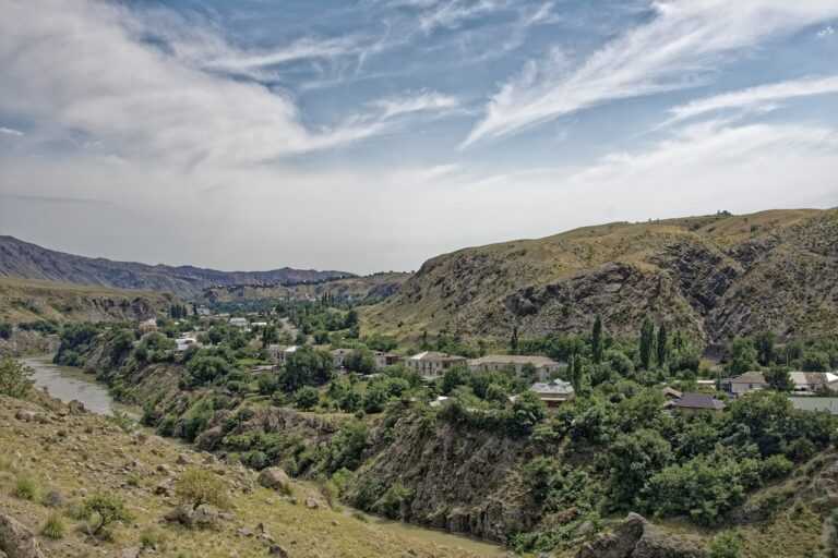 Κριγιστάν: Φόβοι για καταστροφή τύπου Τσέρνομπιλ – Φράγματα που συγκρατούν τεράστιες ποσότητες αποβλήτων ουρανίου είναι ασταθή