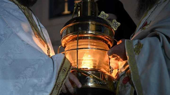 Άγιο Φως: Στις 21:15 αναμένεται η άφιξη στα Ιωάννινα