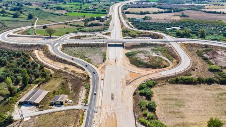 Το σημαντικό έργο που θα ενώσει τη Λευκάδα με τον νέο οδικό άξονα Άκτιο-Αμβρακία πλησιάζει στην ολοκλήρωσή του
