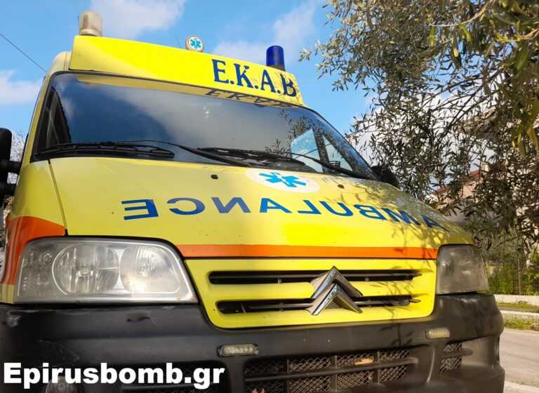 Σοκ στην Άρτα: Άνδρας Βρέθηκε Νεκρός δίπλα στο Μηχανάκι του στον Επαρχιακό Δρόμο Ανέζας-Απώμερου