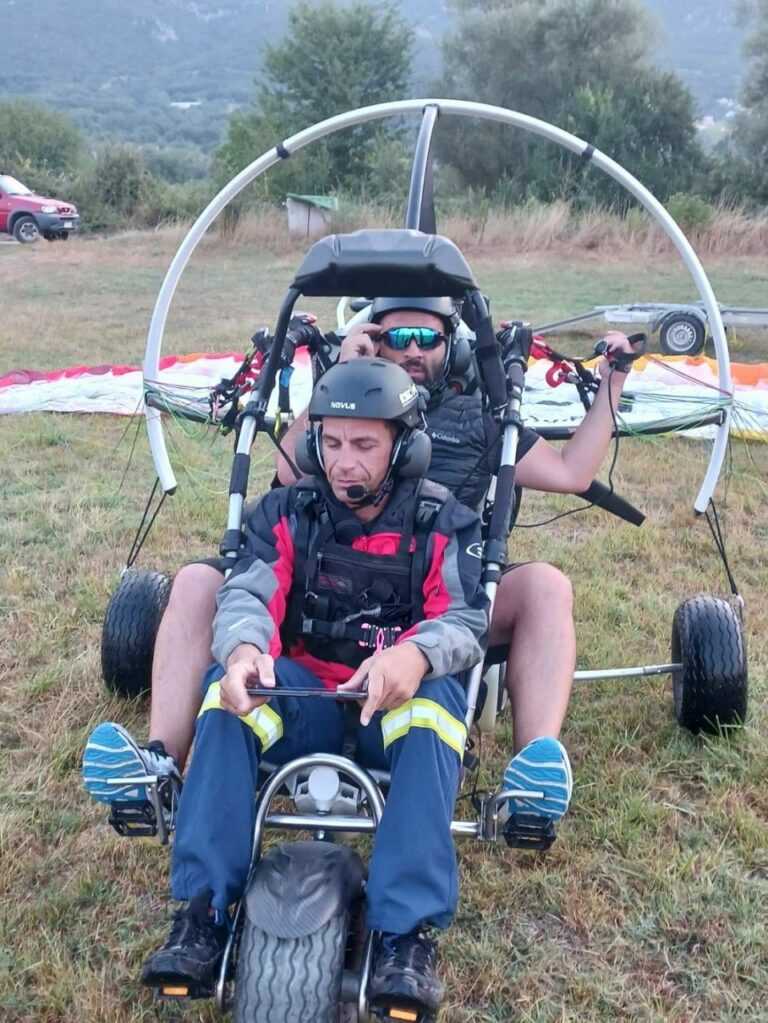 Εξειδικευμένο Μηχανοκίνητο Αλεξίπτωτο Πλαγιάς στην Αναζήτηση του Αγνοούμενου στο Μιτσικέλι