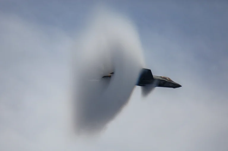 Η Lockheed Martin παρουσιάζει το νέο ελληνικό F-35: «Ο Δίας με τις αστραπές του».