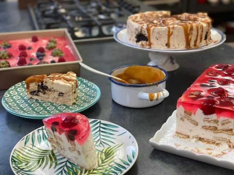 Το πανεύκολο και ελαφρύ γιαουρτογλυκό με ζελέ