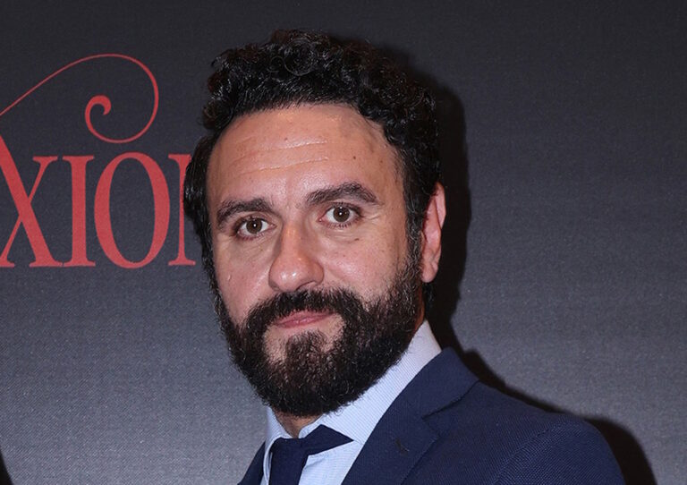 Μελέτης Ηλίας – Η Μάγισσα: Δείτε τη νέα μεταμόρφωση του ηθοποιού – Όλο το καστ της σειράς