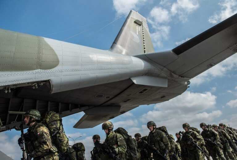 Σε ετοιμότητα οι βρετανικές δυνάμεις στην Κύπρο για την ασφαλή επιστροφή πολιτών από τον Λίβανο