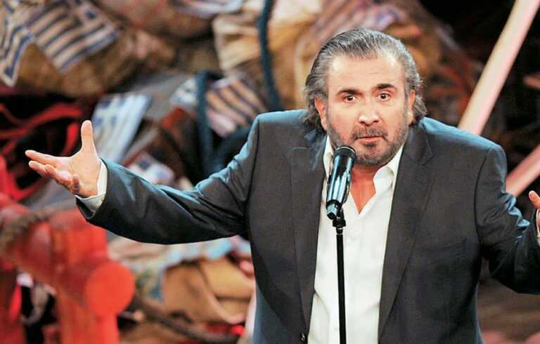 Λάκης Λαζόπουλος: Επιστρέφει με το «Αλ Τσαντίρι Νιουζ» – Πότε κάνει πρεμιέρα ;