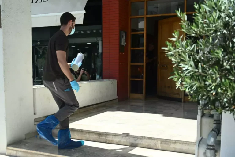 «Ανατροπή Στις Εξελίξεις: Ο Άνδρας Που Βρέθηκε Μαχαιρωμένος Είναι Αδελφός Διακεκριμένου Παραολυμπιονίκη»