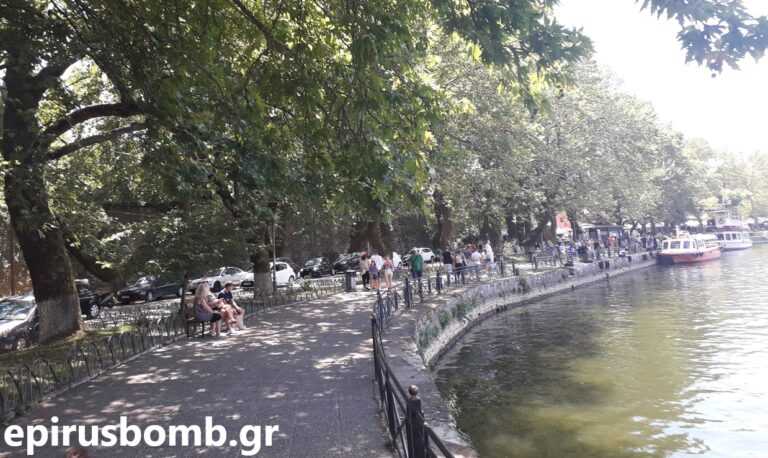 Αφίξεις τουριστών αυξάνονται, ο τζίρος μειώνεται: Η νέα πραγματικότητα για την Ήπειρο