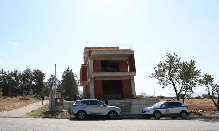 Σοκ: Ληστές έκλεψαν 60χρονο εργολάβο και τον έριξαν μέσα σε φρεάτιο ασανσέρ