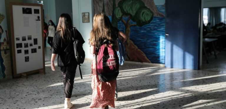 Διευθυντής Γυμνασίου συνελήφθη για σεξουαλική παρενόχληση ανήλικης μαθήτριας.