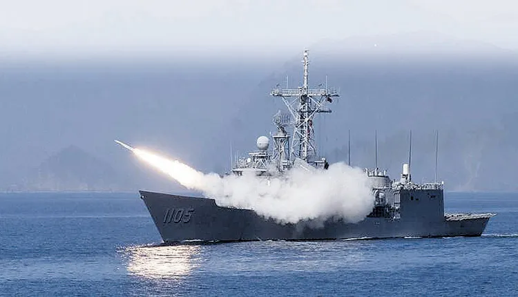 Ένα Βήμα Πιο Κοντά στη Σύγκρουση: Η Κίνα και η Ταϊβάν σε Στρατιωτική Αντιπαράθεση