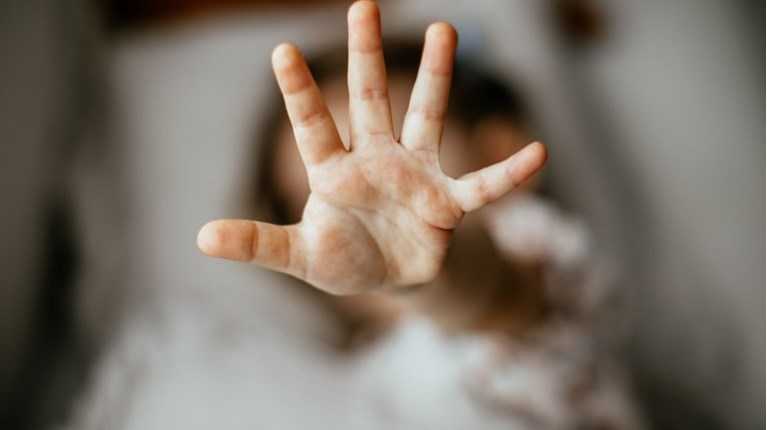 Δεν έχουν τέλος οι αποκαλύψεις στην υπόθεση ασέλγειας στην Σκύρο: Πα-τέρας παραδέχτηκε ότι ασελγούσε στις δύο κόρες του