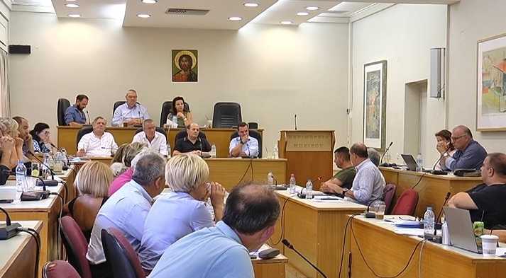 Αναβολή της Συνεδρίασης του Περιφερειακού Συμβουλίου Ηπείρου λόγω Έντασης