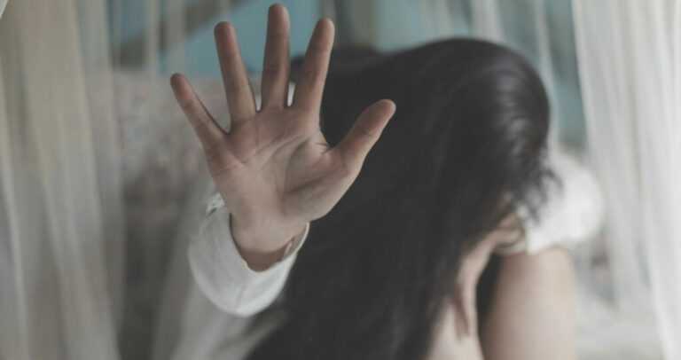 Σοκ στη Λέσβο: 14χρονο κορίτσι έπεσε θύμα βιασμού από δύο άνδρες