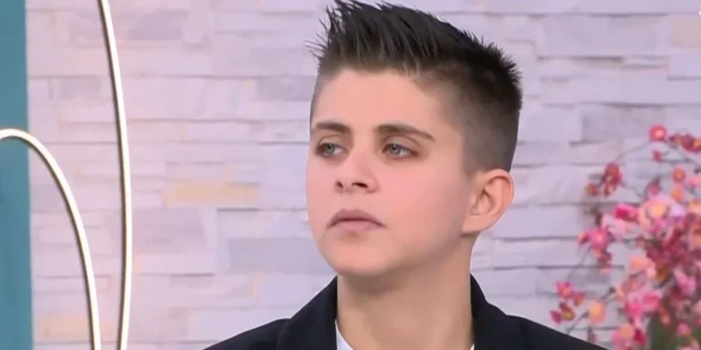 Νέες αποκαλύψεις για την Ειρήνη Μουρτζούκου: Το σύμφωνο συμβίωσης με Γεωργιανό και ο “σκοτωμός” με την ανήλικη φίλη της – Στο φως διάλογοι – “φωτιά”